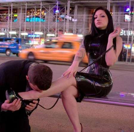 soumis cherche une domantrice a rabat