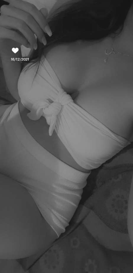 Laraamiss cherche vrai moneyslave (pigeon) &amp;#128181;