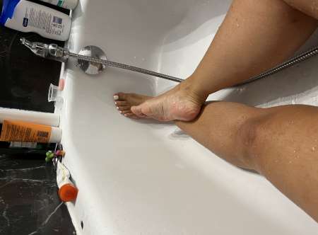 Domina avec des pieds sublimes