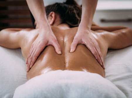 Masseur professionnel je reçois chez moi