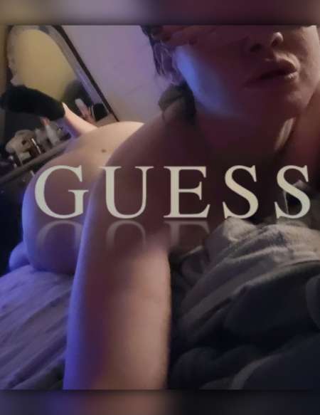 Étudiante Ebony Disponible pour te faire ejaculer