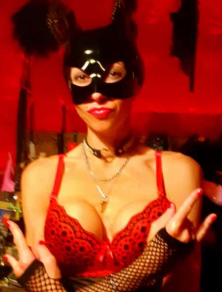 Maitresse Sonia34 domina bdsm,réel et virtuel