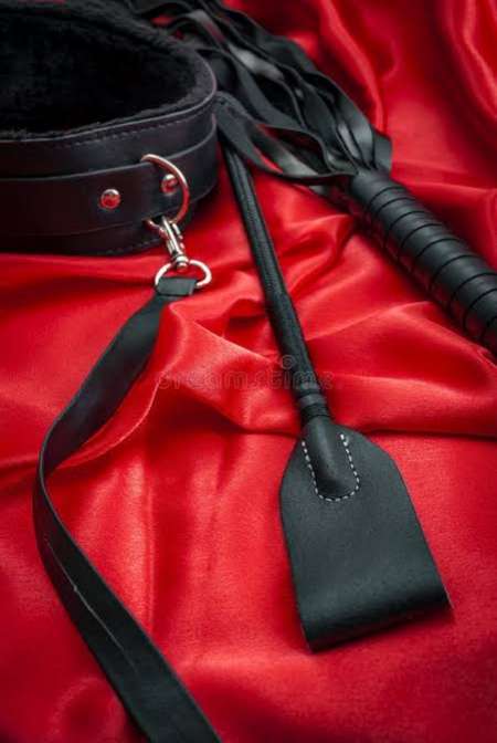 Recherche Soumise pour Fantasme BDSM Soft