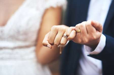 Cherche lesbienne pour mariage chrétien