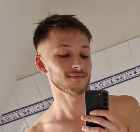 Cherche une femmes tout type d'âge