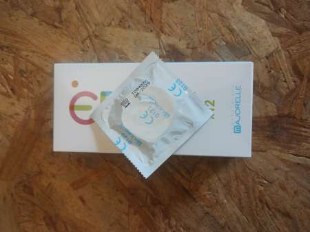 Cherche partenaire pour partager mes préservatifs