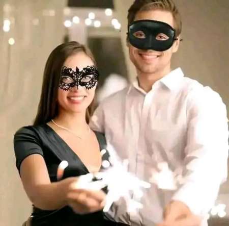 Couple cherche une femme