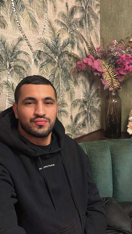 Homme hétéro algérien