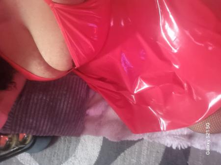 PULPEUSE et SENSUELLE JOLIE BLACK