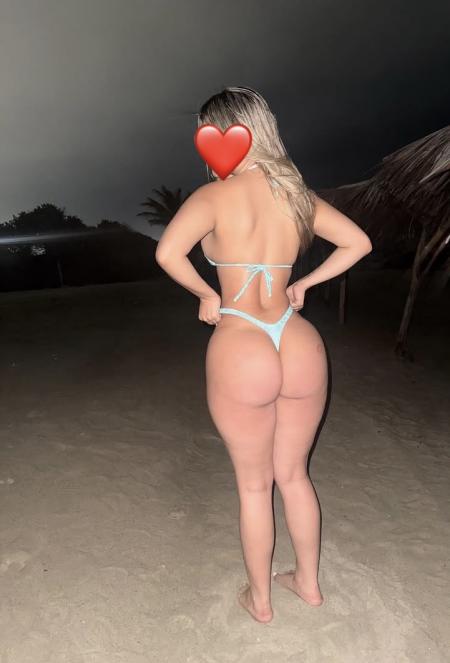 Alexandra coquine sexy