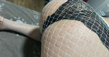 Jeune travestie cherche actif