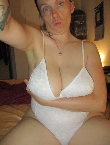 culotte portée,photos de nue,vidéos plaisir solo