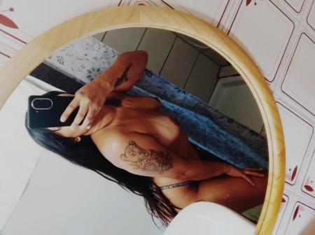 Jessica /je suis disponible